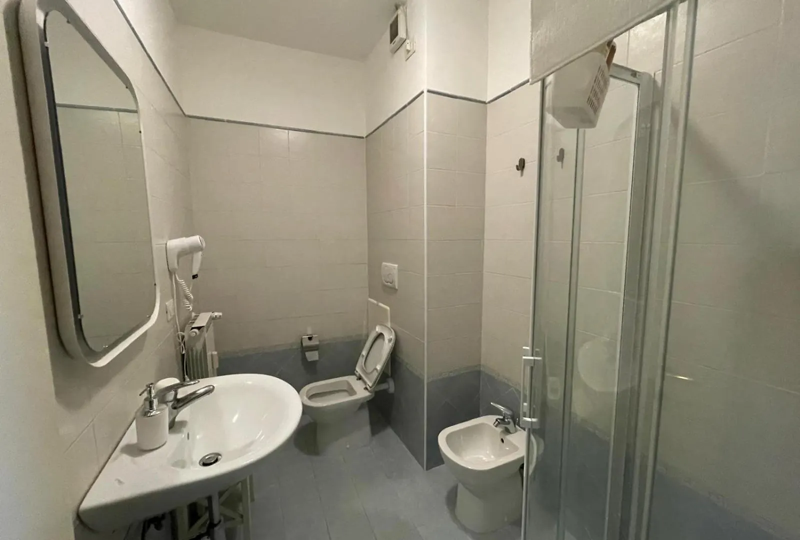 Queen Home Venice Train Station Noemi & Angel Apartment